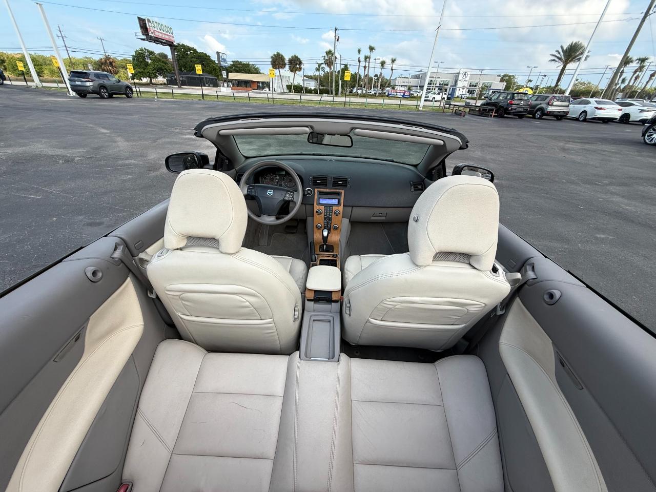 Volvo C70 2dr Conv Man 2009