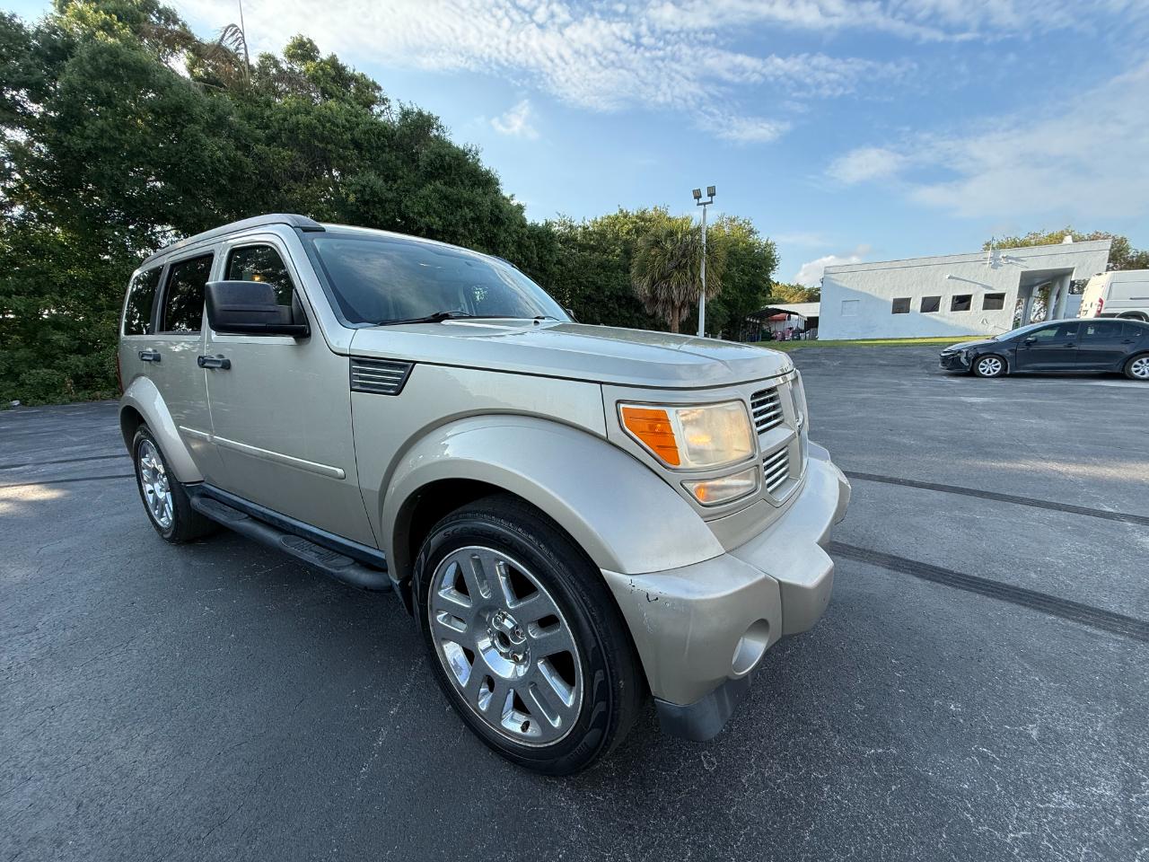 Dodge Nitro 2WD 4dr Heat 2010