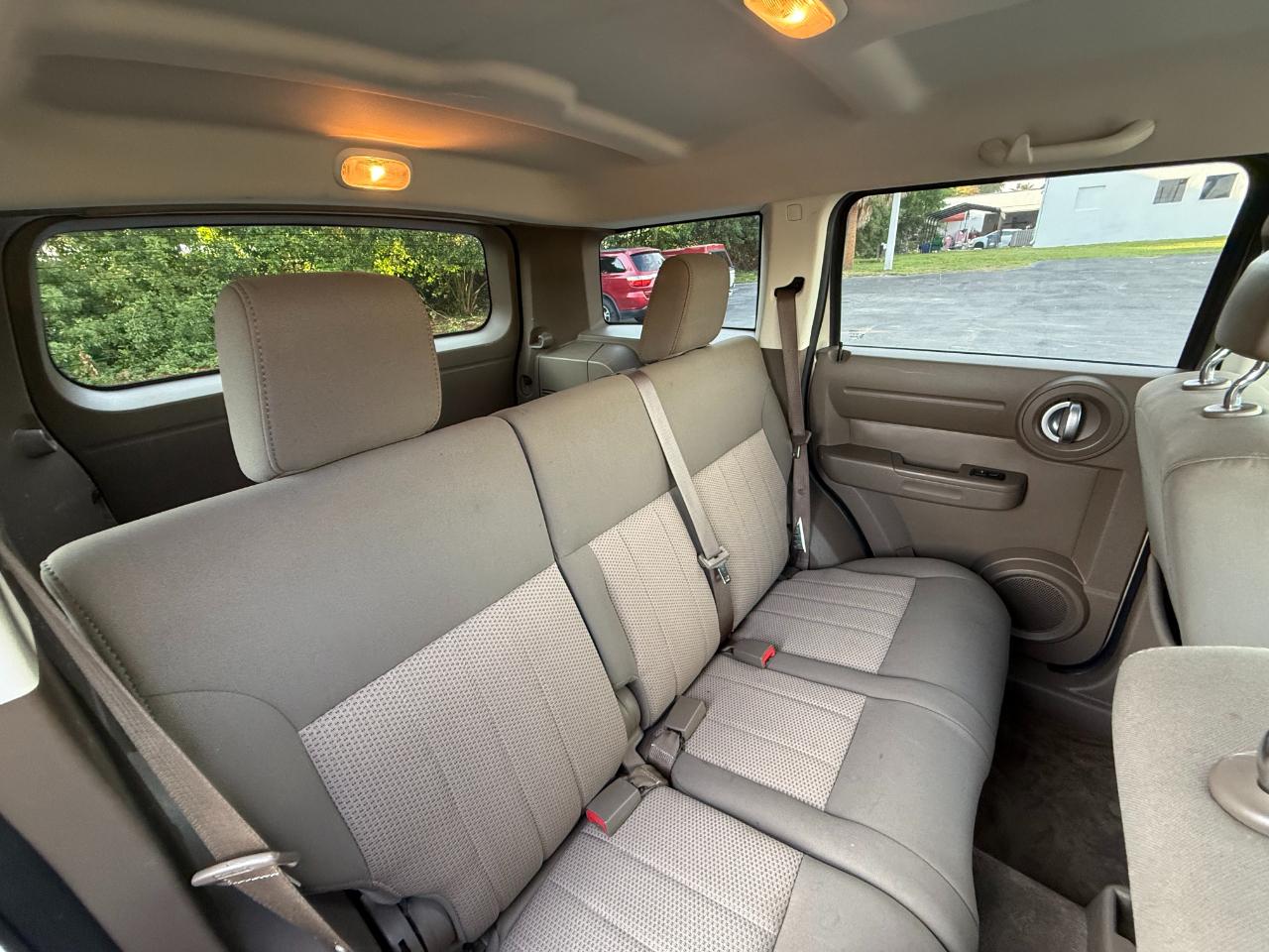 Dodge Nitro 2WD 4dr Heat 2010