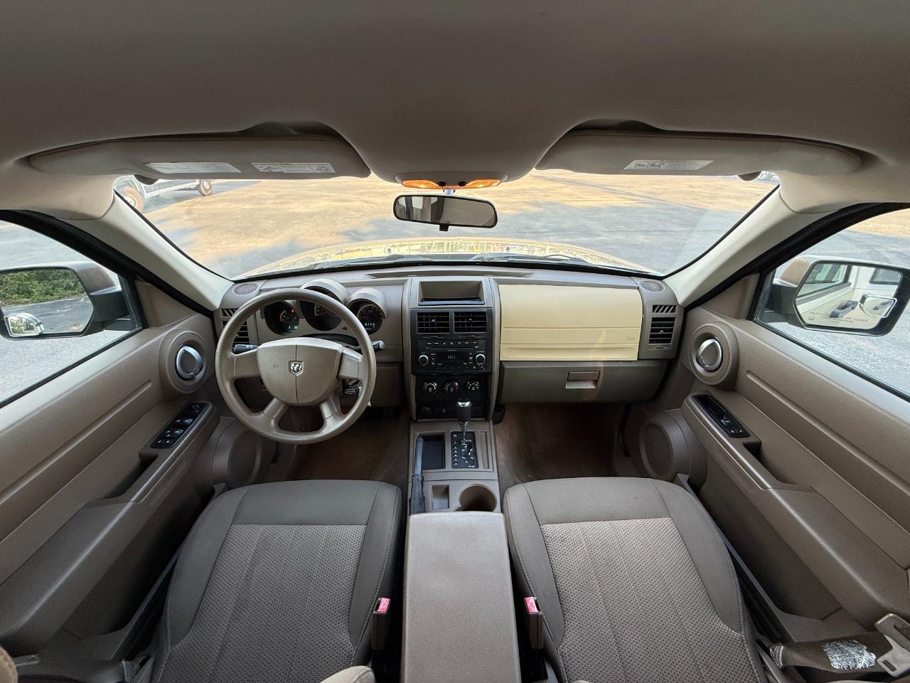 Dodge Nitro 2WD 4dr Heat 2010