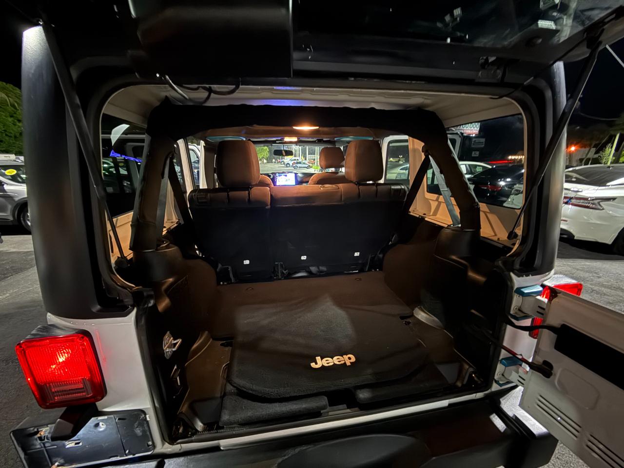 Jeep Wrangler Unlimited Sport 4x4 2017