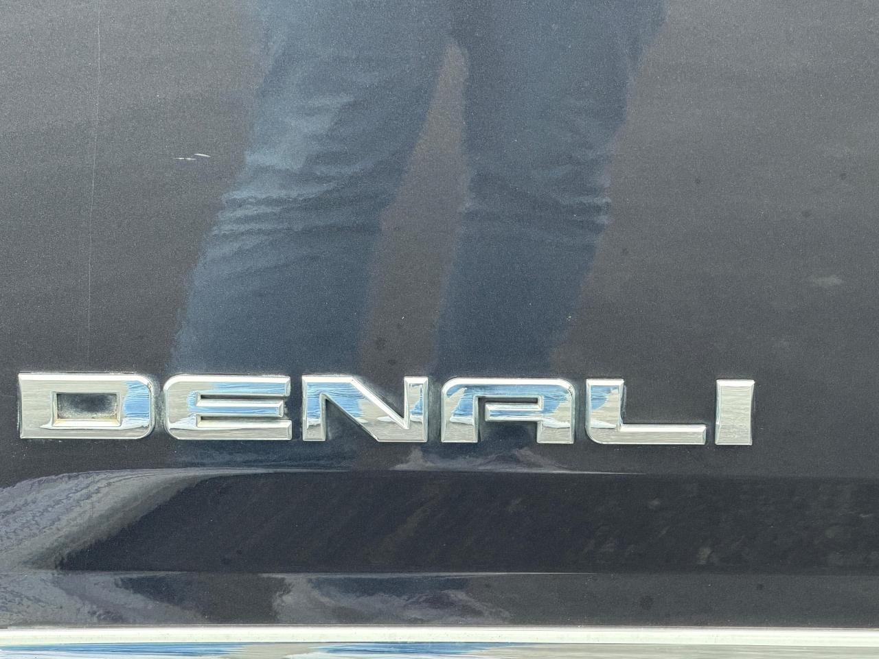 GMC Yukon Denali Denali 2017
