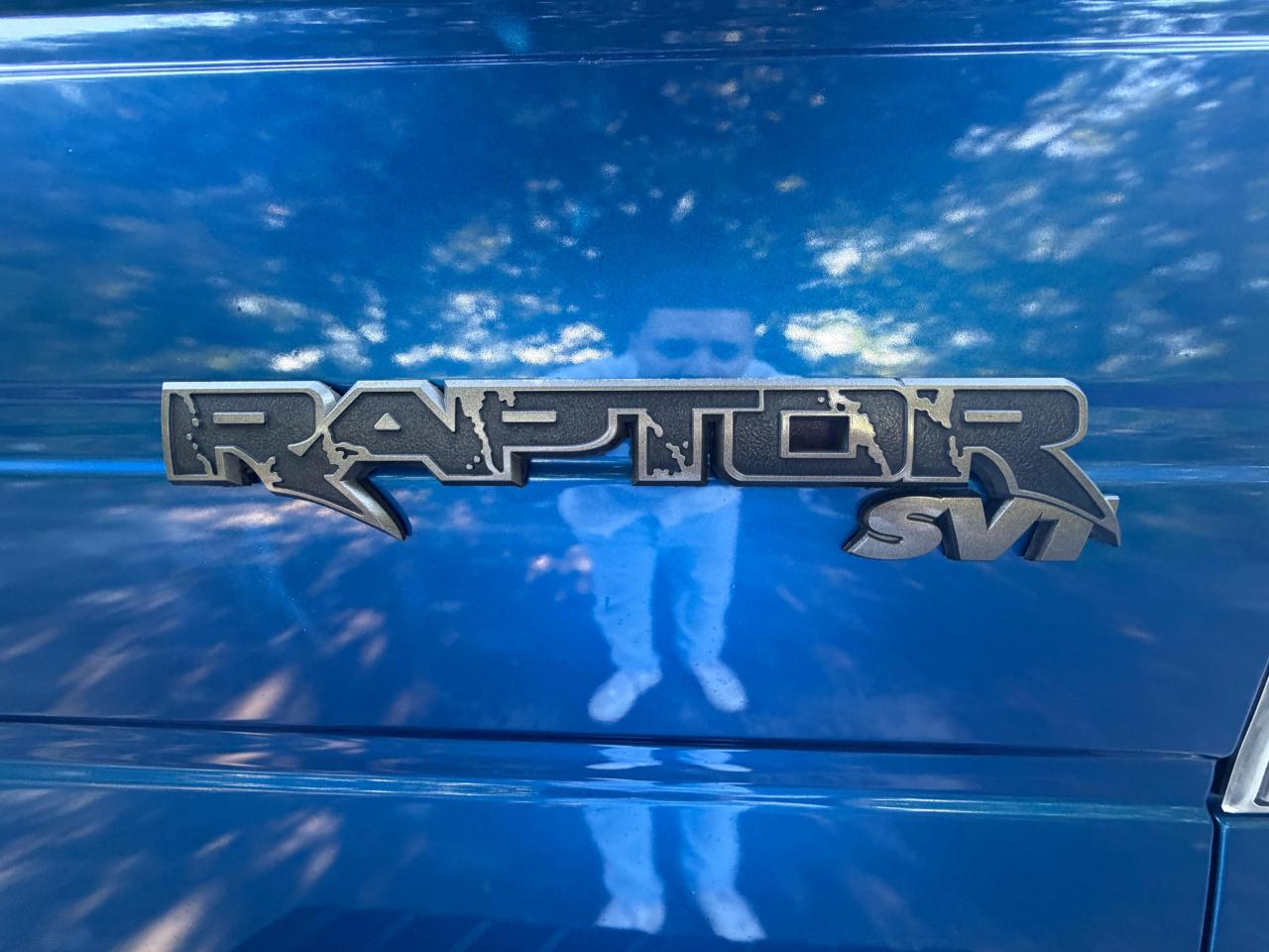Ford F-150 4WD SuperCrew 145" SVT Raptor 2012