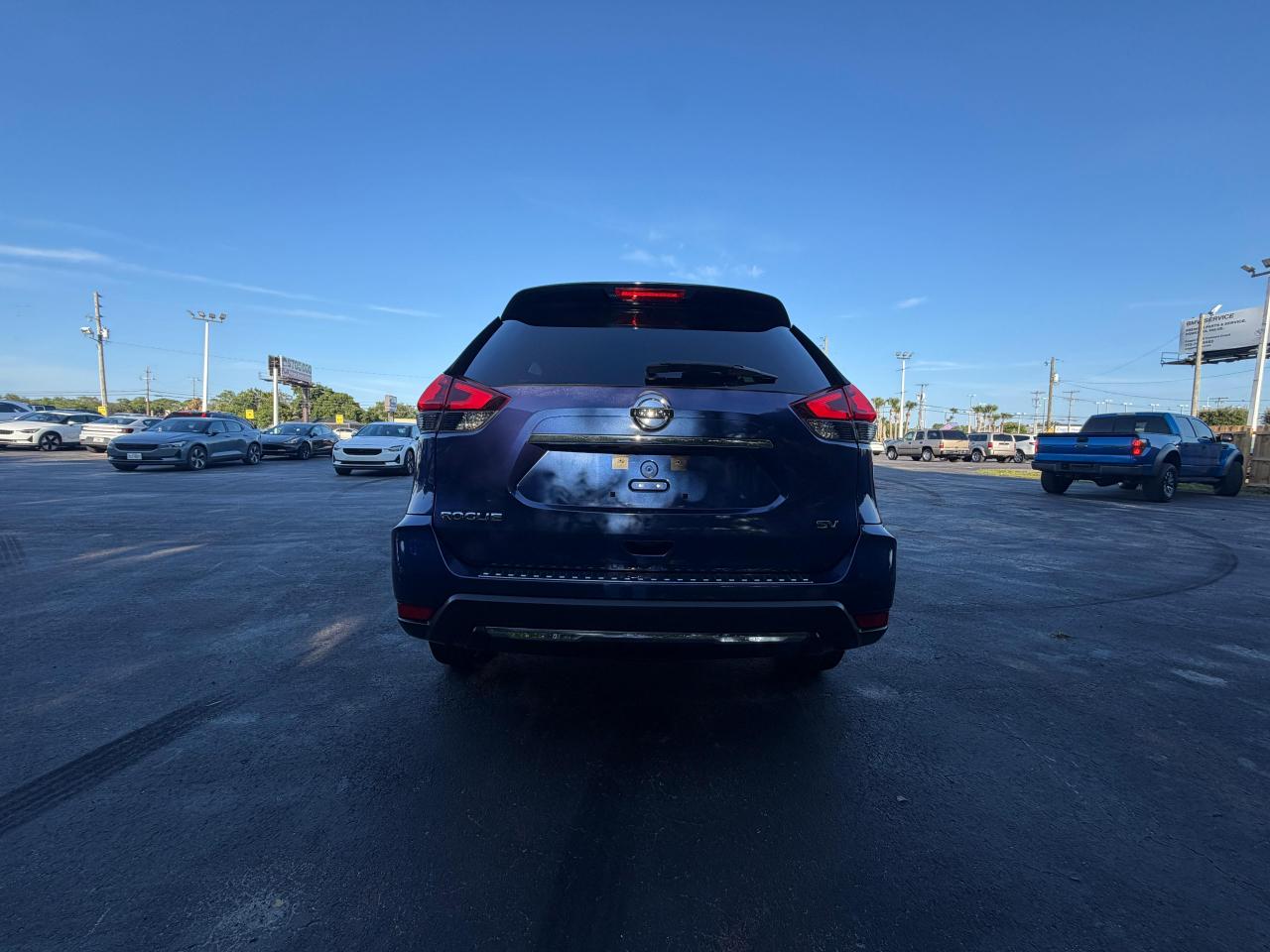 Nissan Rogue FWD SV 2018