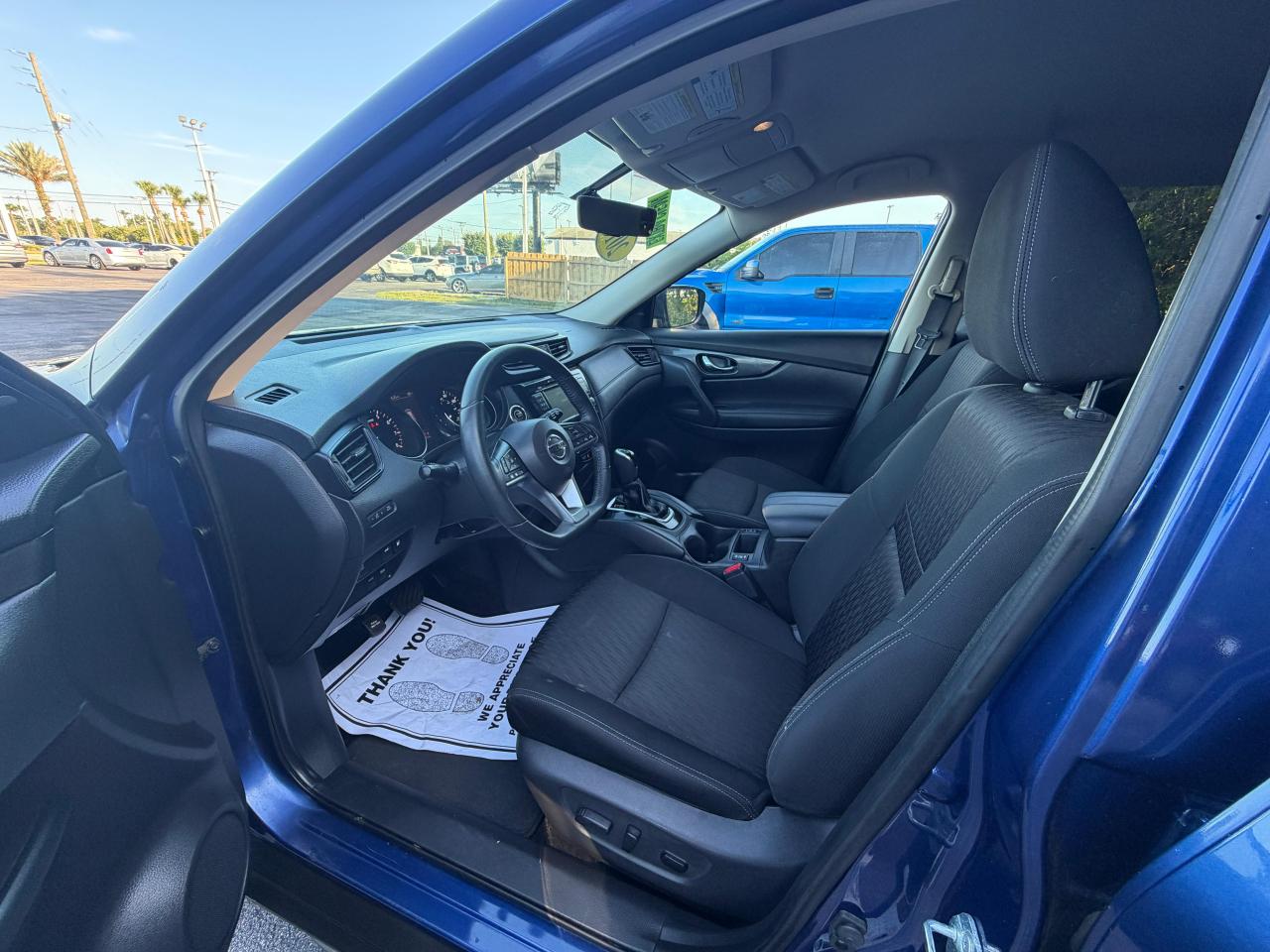 Nissan Rogue FWD SV 2018