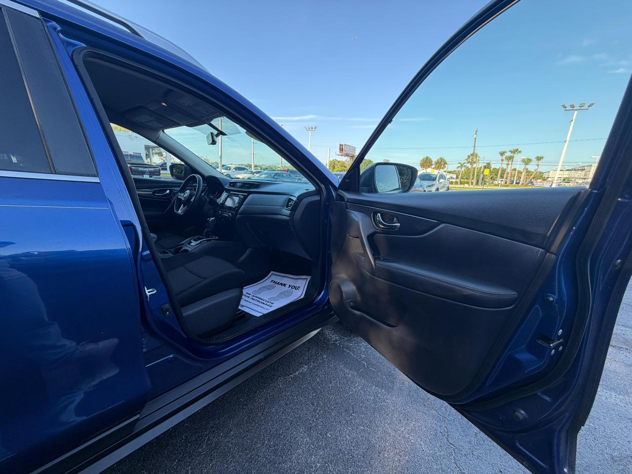 Nissan Rogue FWD SV 2018