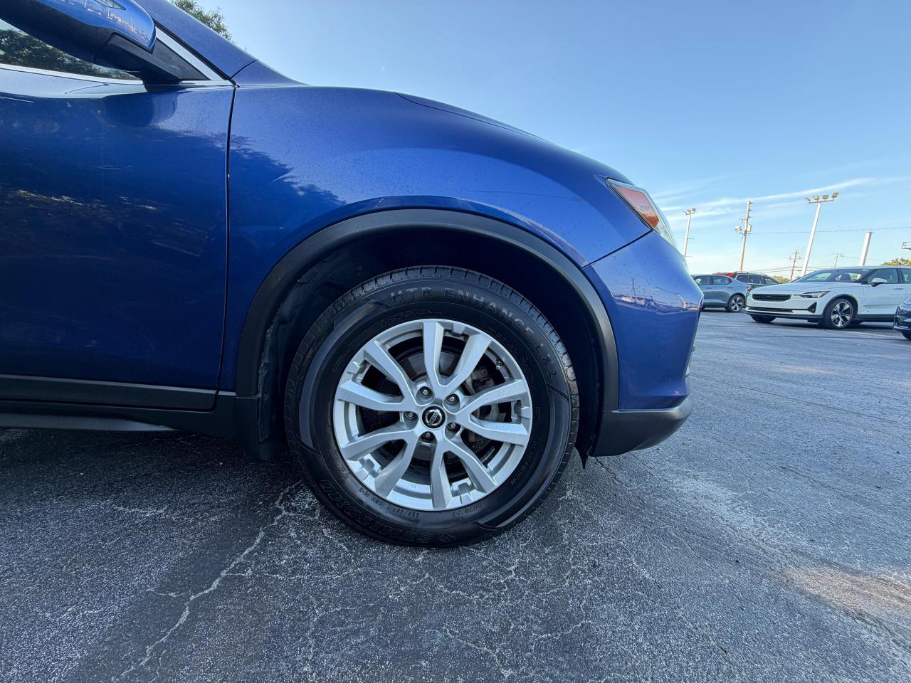 Nissan Rogue FWD SV 2018