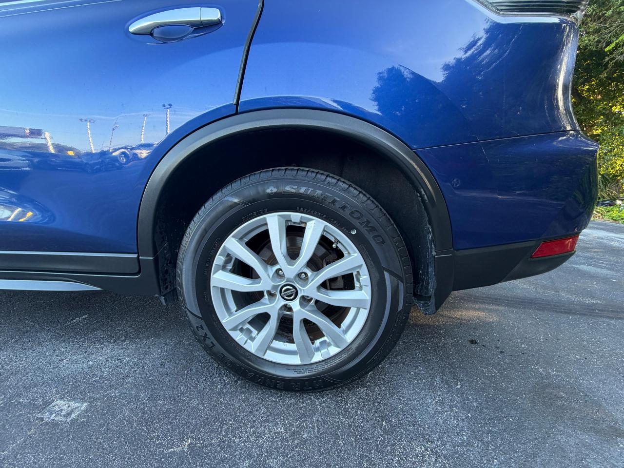 Nissan Rogue FWD SV 2018