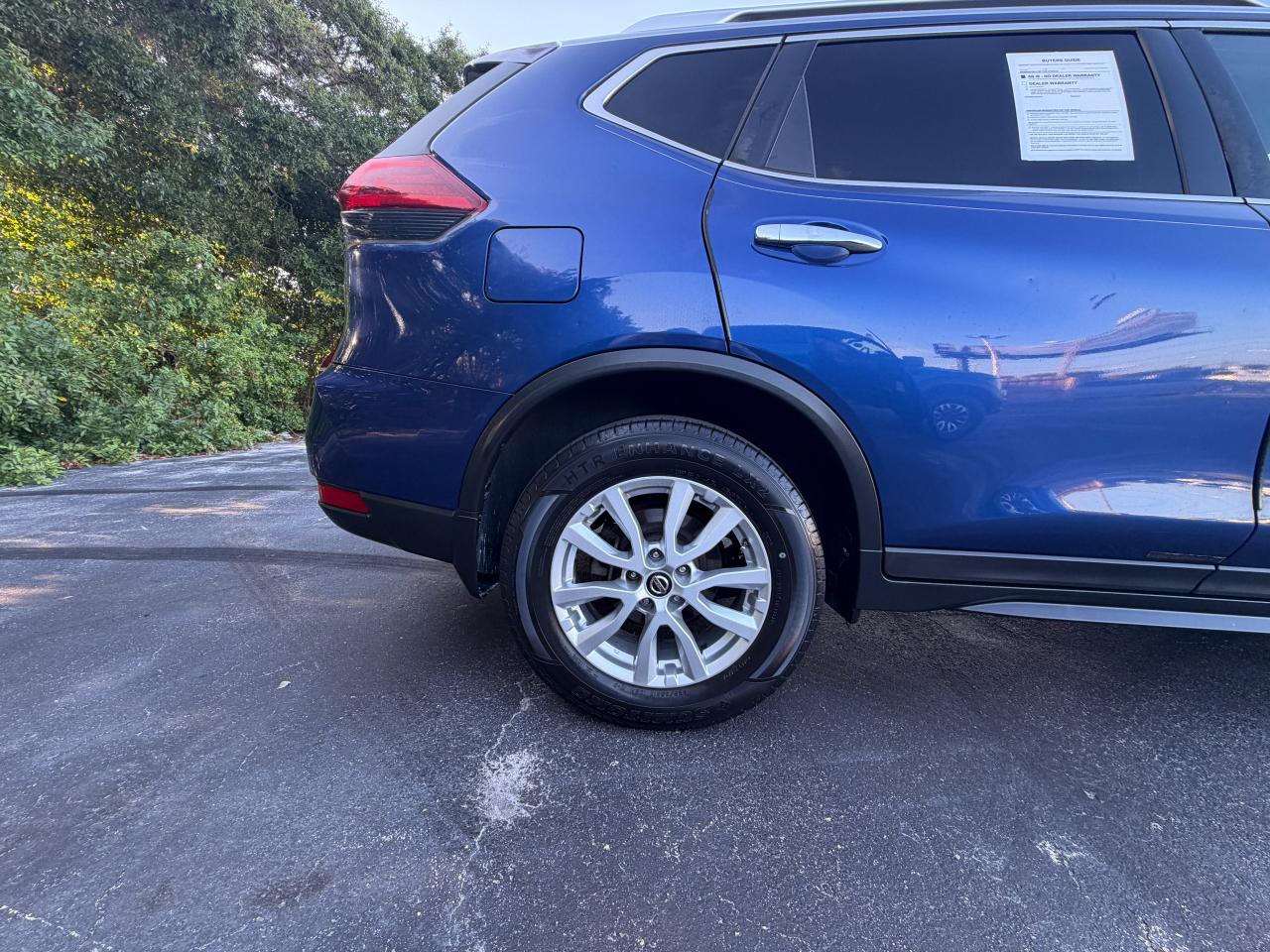Nissan Rogue FWD SV 2018