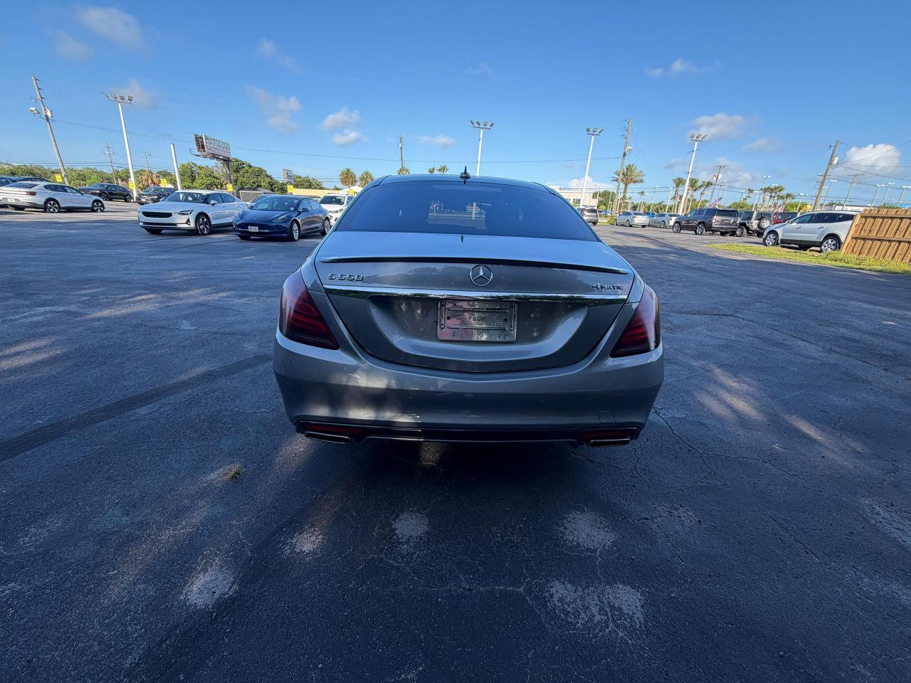 Mercedes-Benz S-Class 4dr Sdn S 550 4MATIC 2015