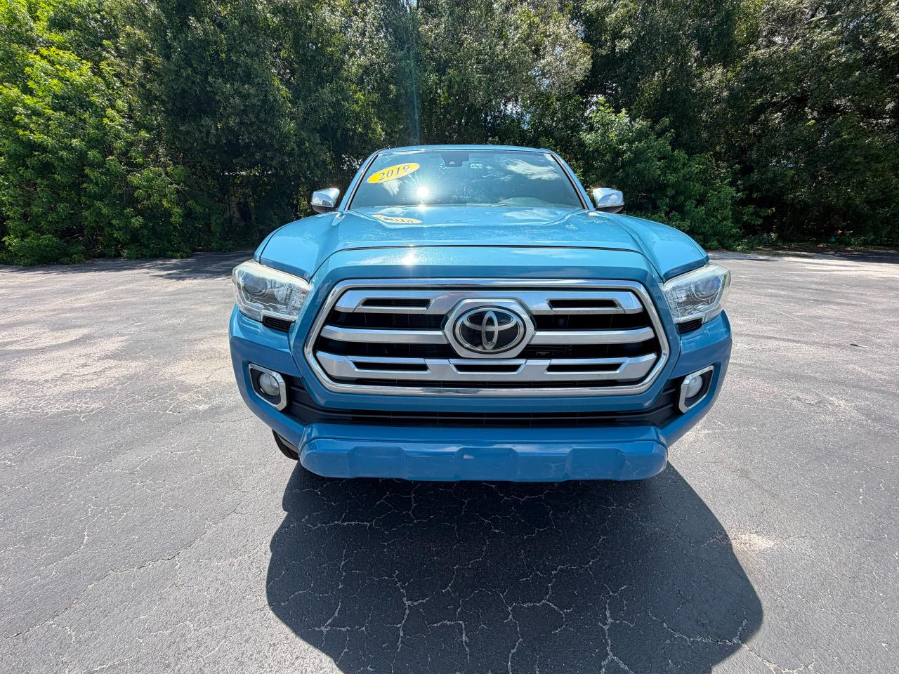 Toyota Tacoma 2WD TRD Off Road Double Cab 5' Bed V6 AT (Natl) 2019