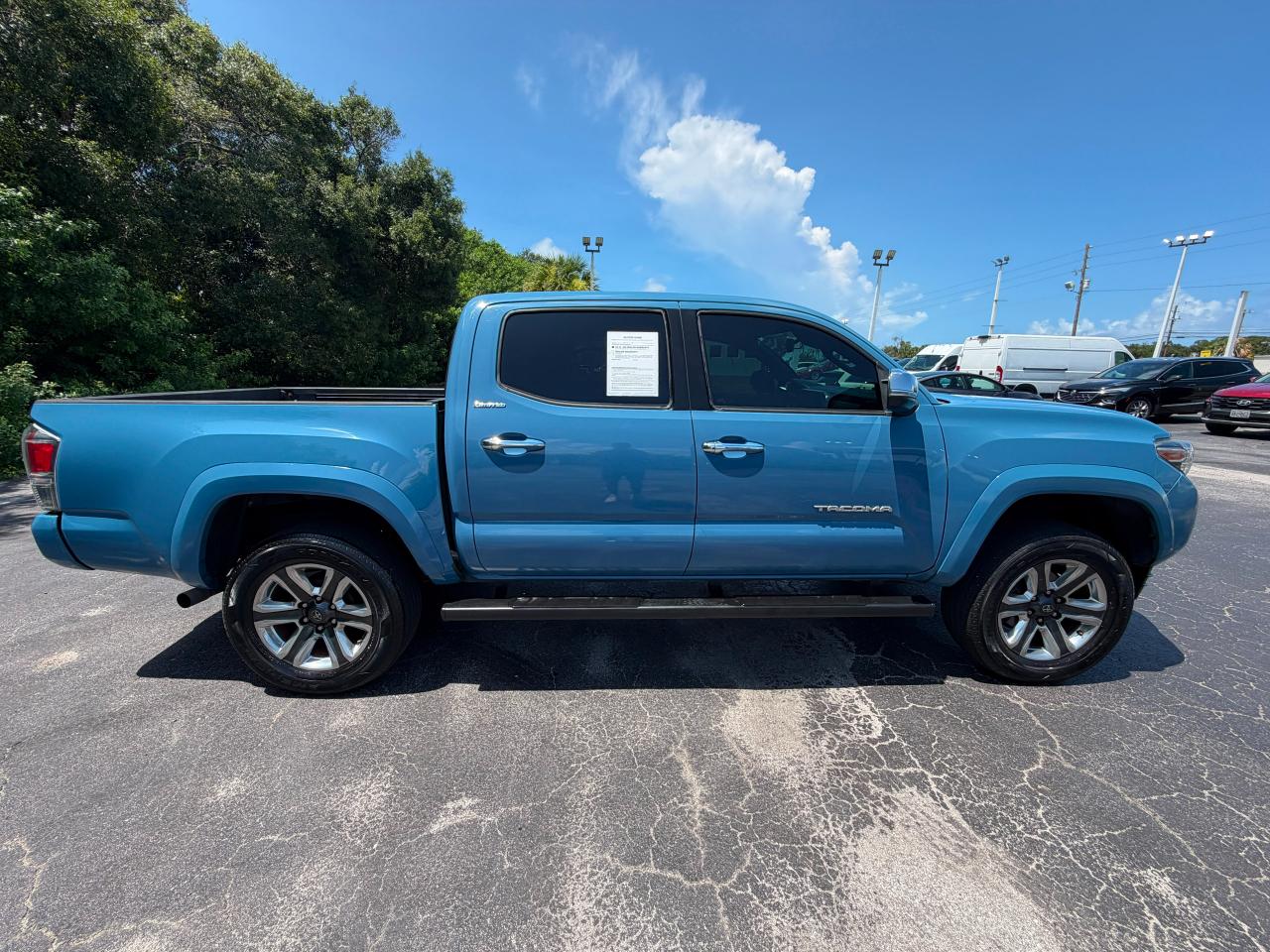 Toyota Tacoma 2WD TRD Off Road Double Cab 5' Bed V6 AT (Natl) 2019