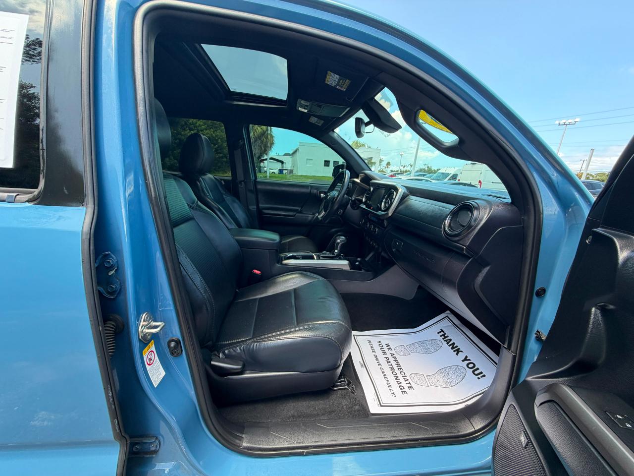 Toyota Tacoma 2WD TRD Off Road Double Cab 5' Bed V6 AT (Natl) 2019