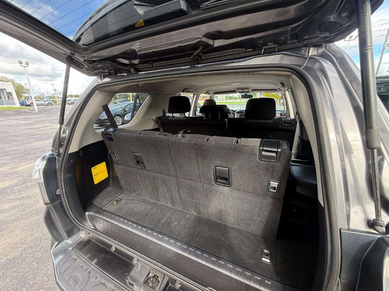 Toyota 4Runner RWD 4dr V6 SR5 Premium (Natl) 2015