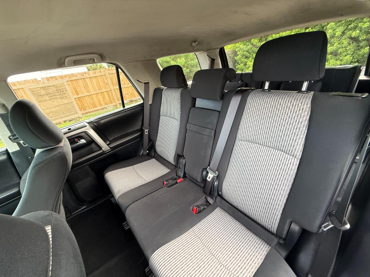 Toyota 4Runner RWD 4dr V6 SR5 Premium (Natl) 2015