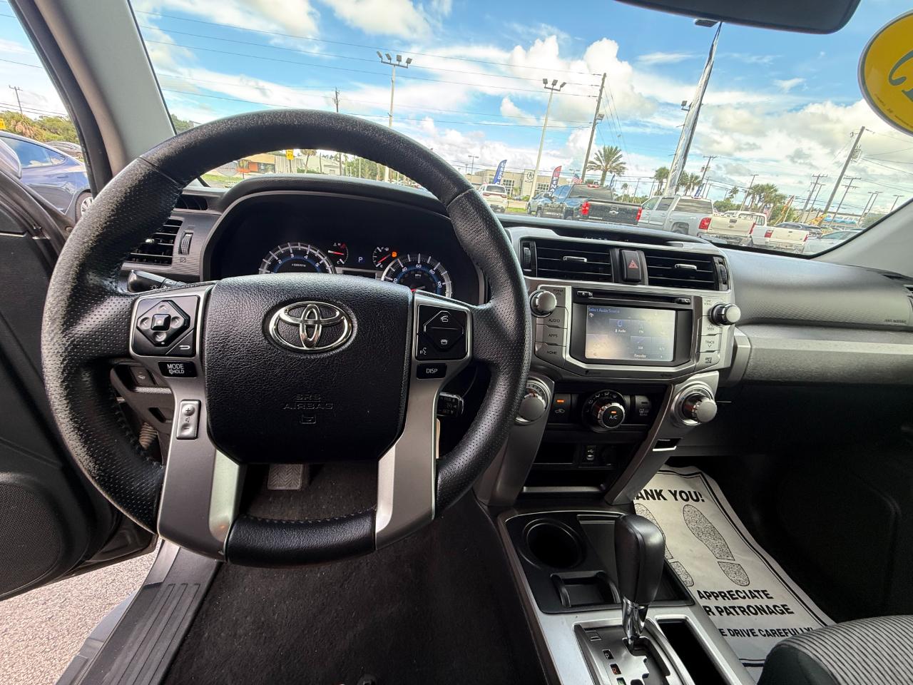 Toyota 4Runner RWD 4dr V6 SR5 Premium (Natl) 2015