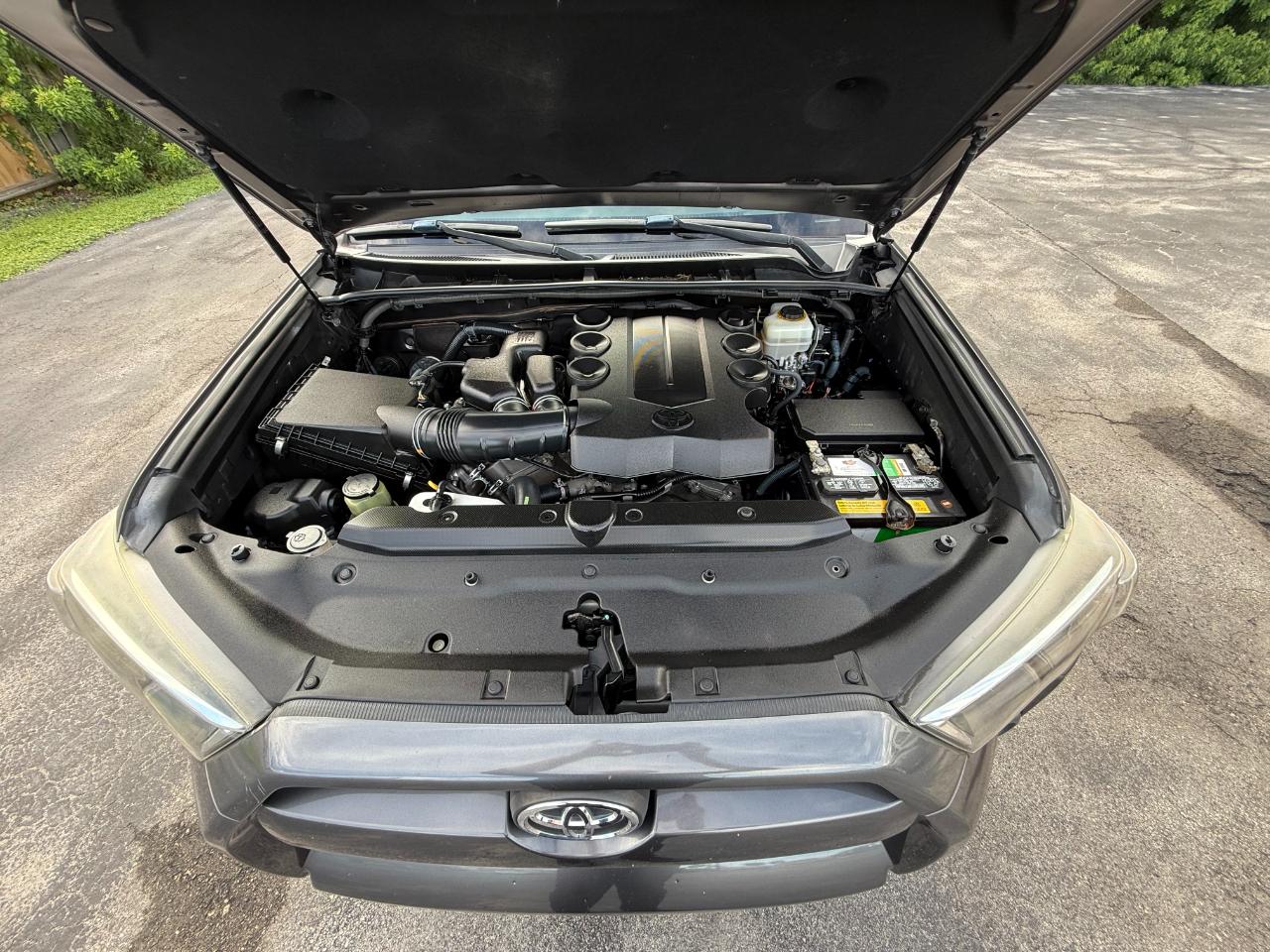 Toyota 4Runner RWD 4dr V6 SR5 Premium (Natl) 2015