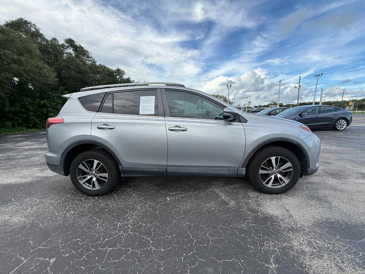 Toyota RAV4 Adventure FWD (Natl) 2018