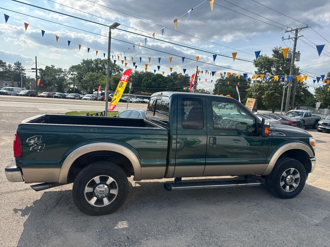 Ford F-250 SD XL SuperCab 4WD 2011
