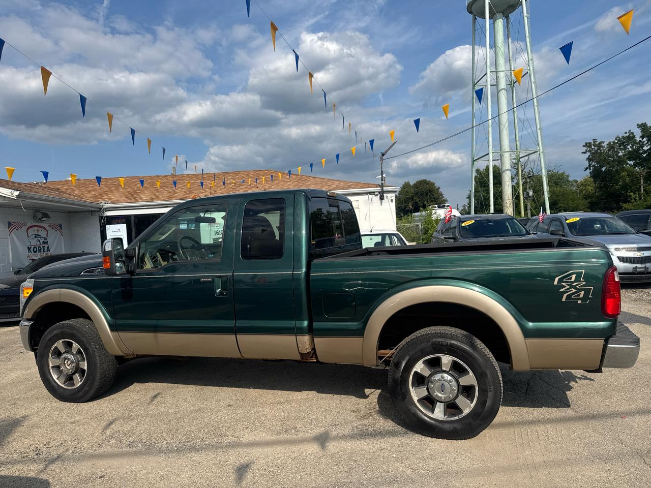Ford F-250 SD XL SuperCab 4WD 2011