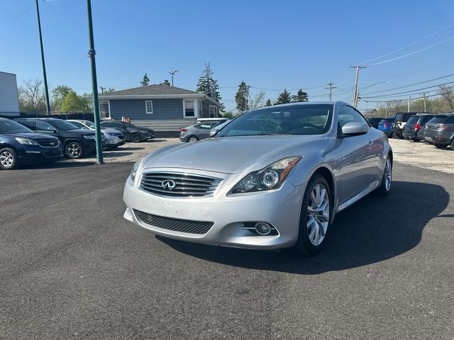 2013 INFINITI G37 Convertible RWD