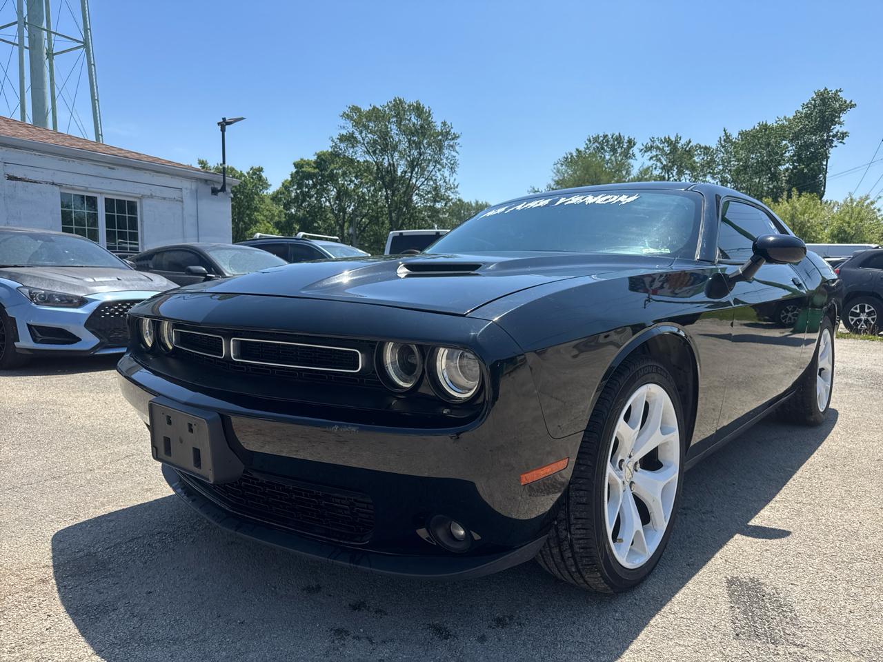 2017 Dodge Challenger R/T's photo