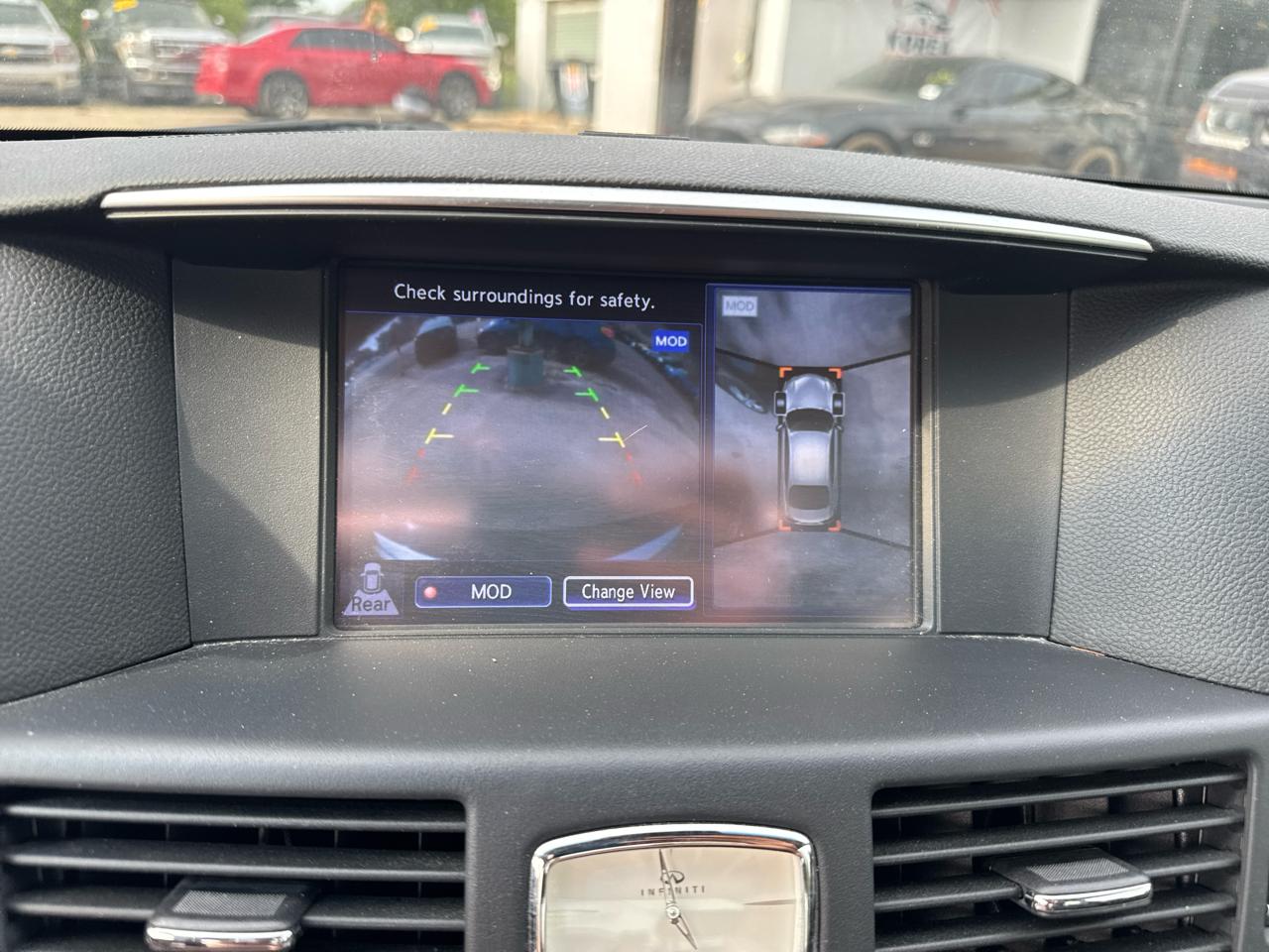 Infiniti Q70 3.7 AWD 2015