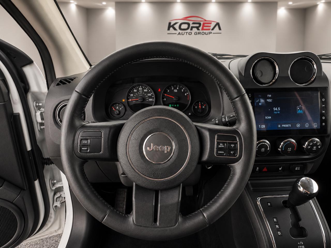 Jeep Compass  2011