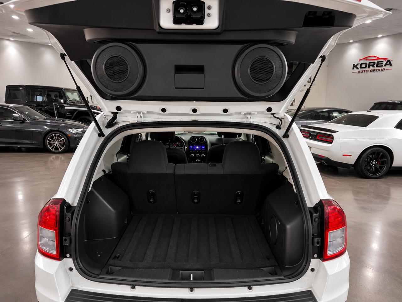 Jeep Compass  2011