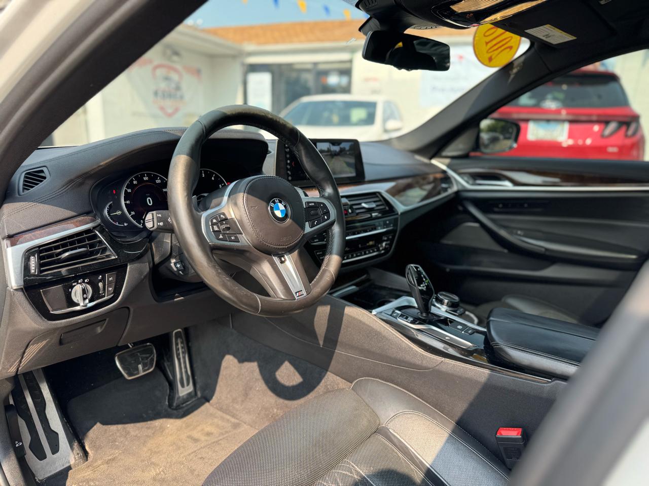 BMW 5-Series M550i xDrive 2018