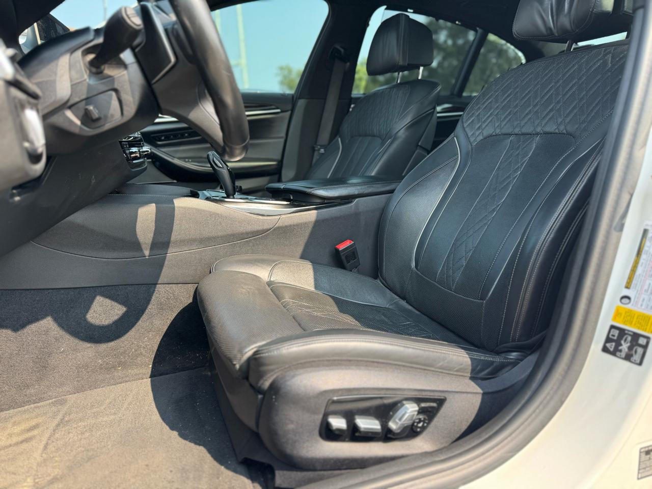 BMW 5-Series M550i xDrive 2018