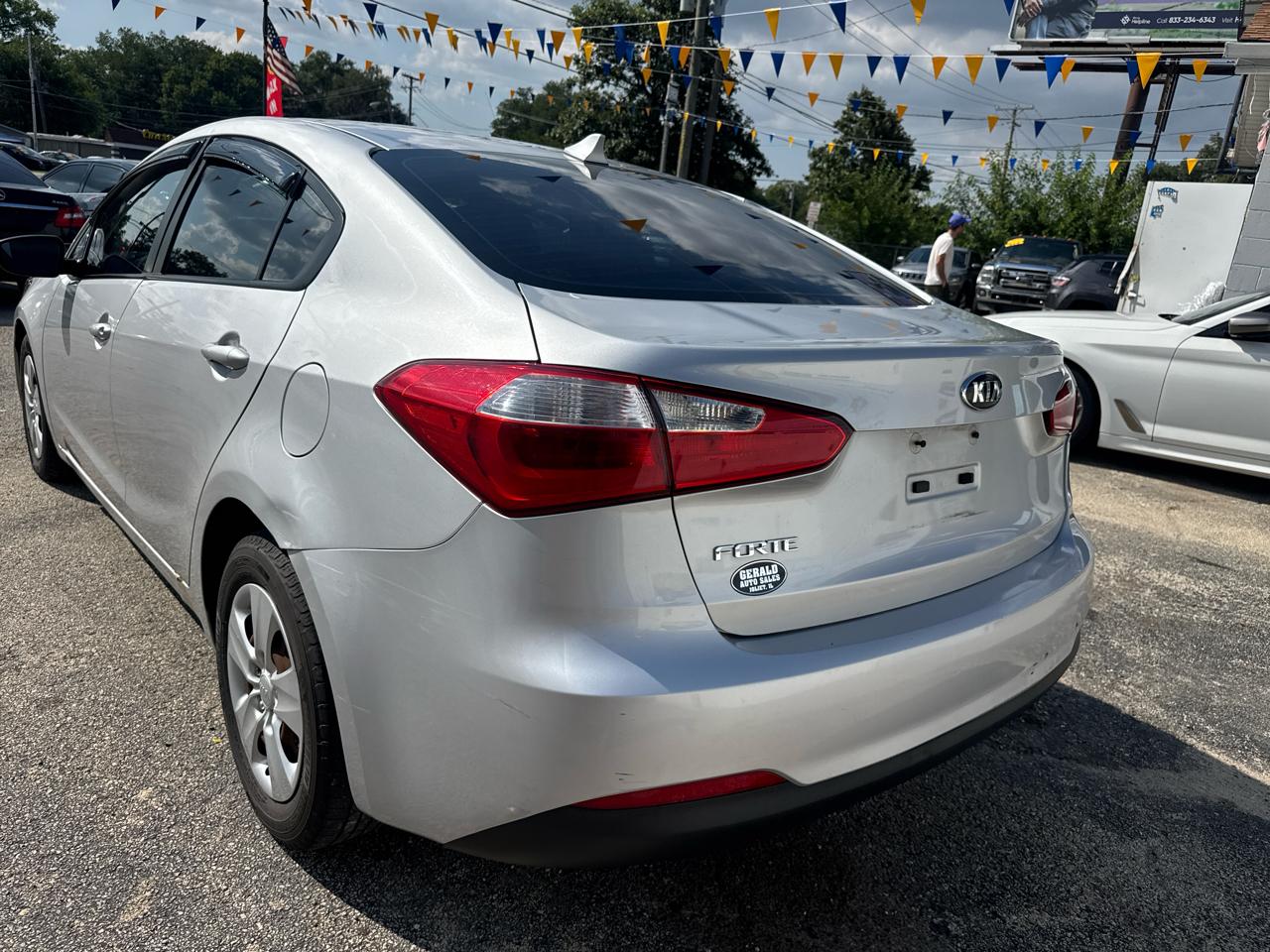 Kia Forte LX w/Popular Package 2016