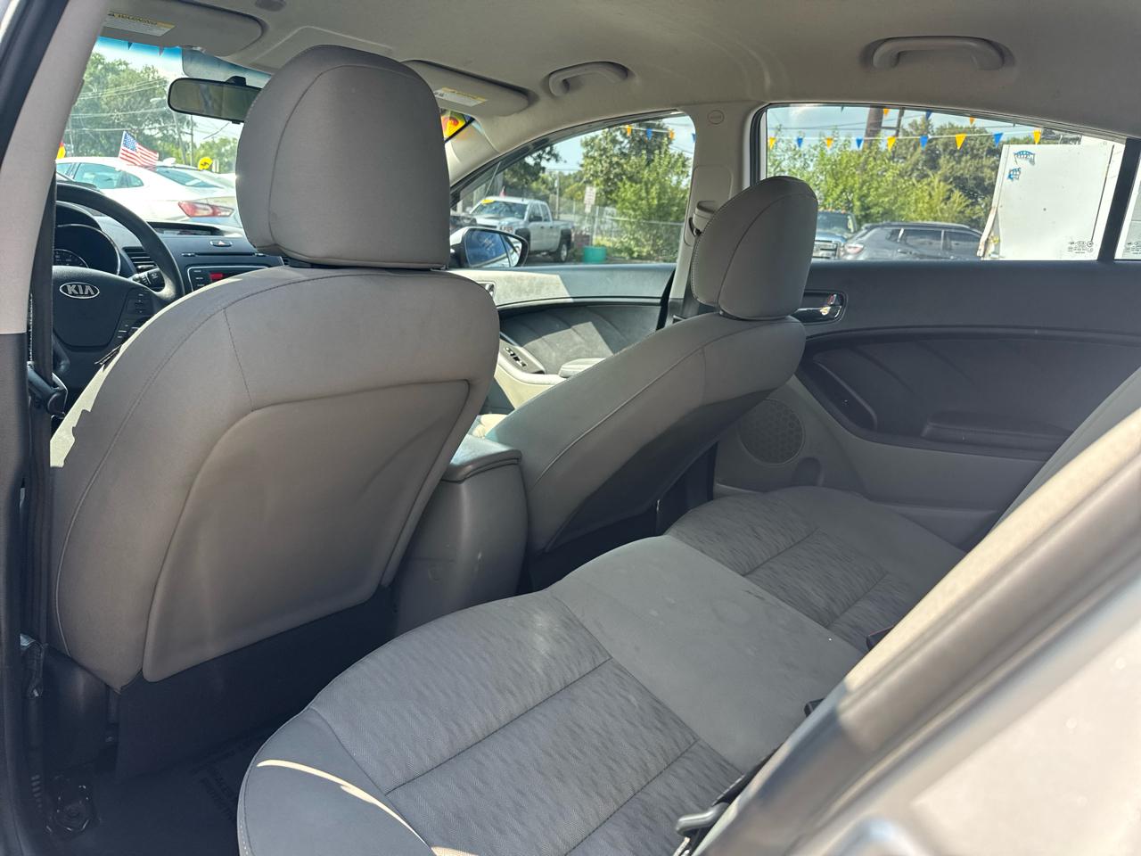 Kia Forte LX w/Popular Package 2016