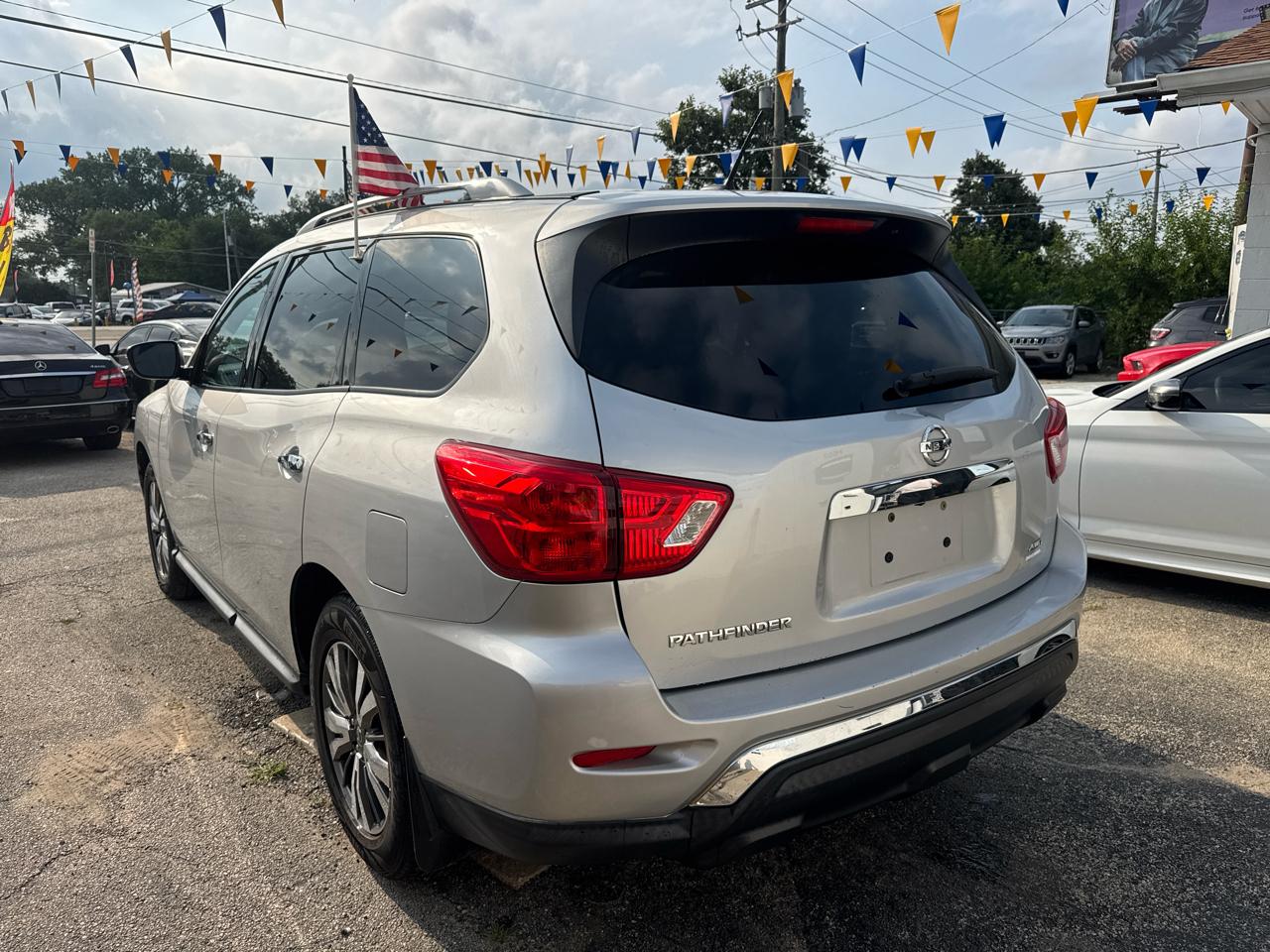 Nissan Pathfinder  2018