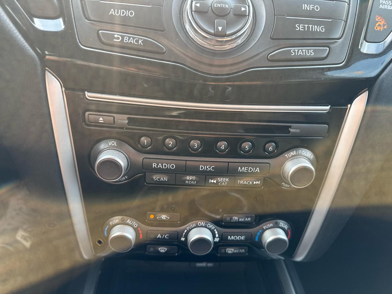 Nissan Pathfinder  2018