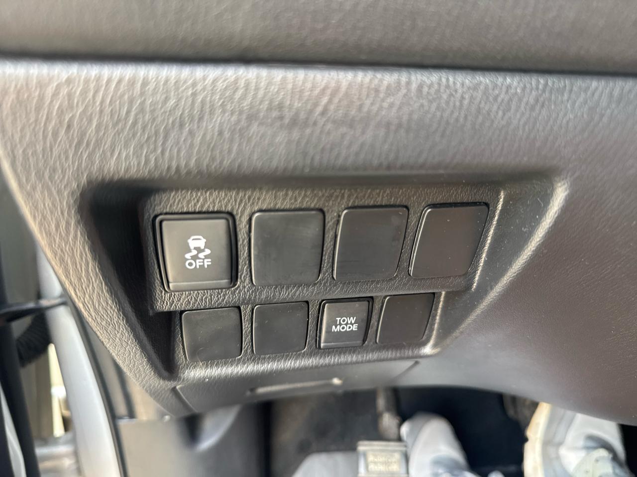 Nissan Pathfinder  2018