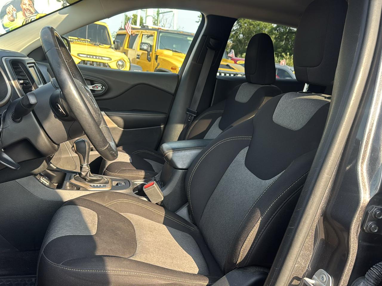 Jeep Cherokee  2018