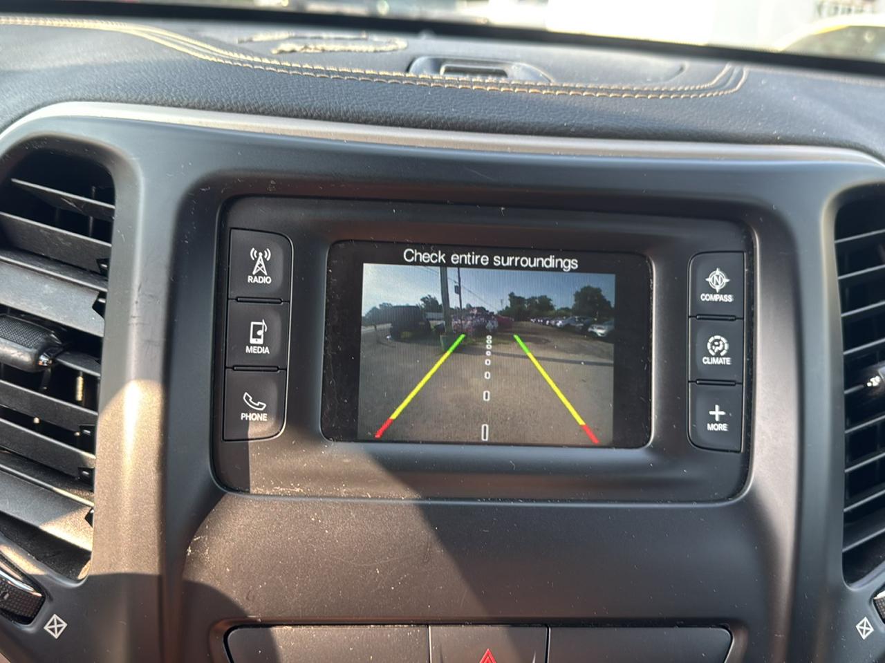 Jeep Cherokee  2018