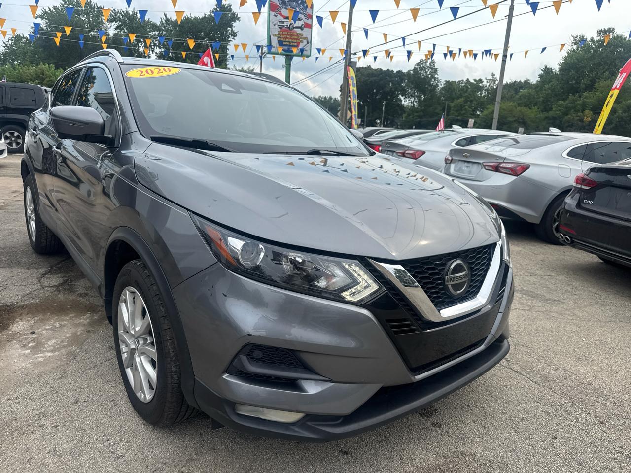 Nissan Rogue Sport  2020