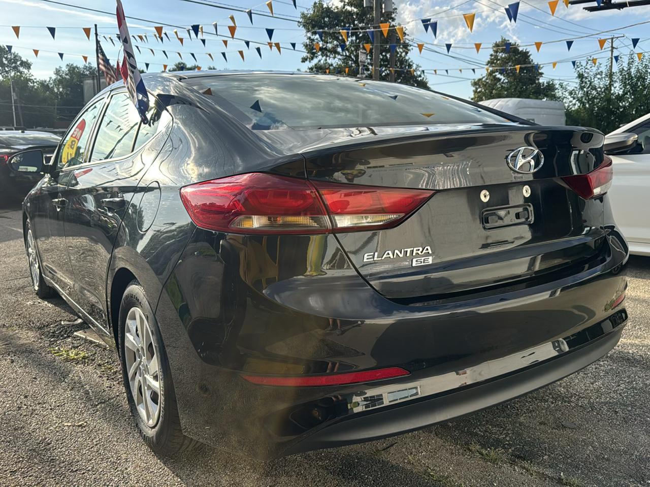 Hyundai Elantra  2018