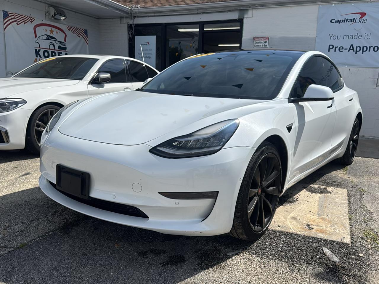 Tesla Model 3  2018