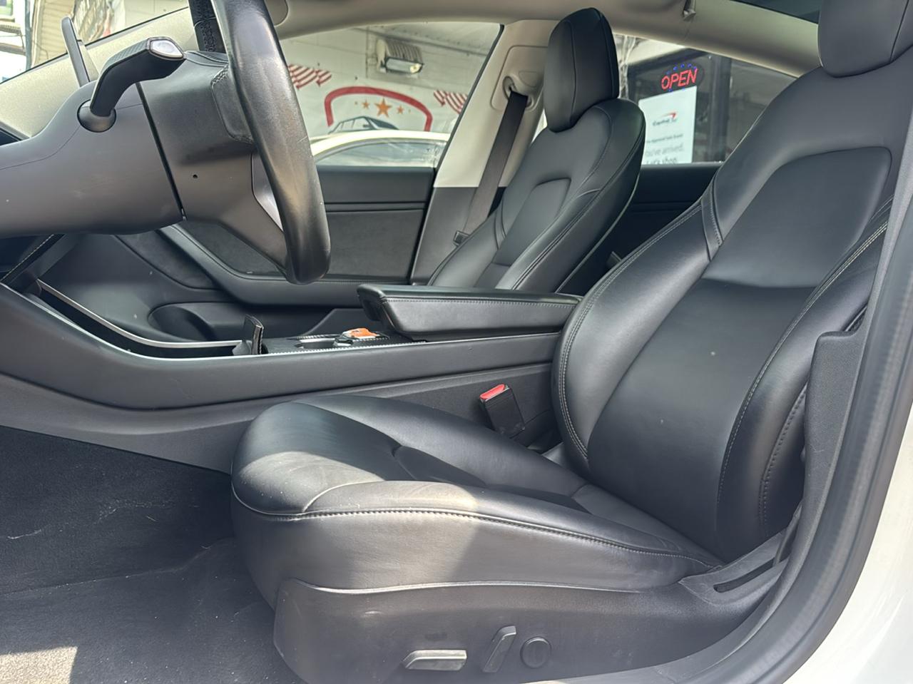 Tesla Model 3  2018