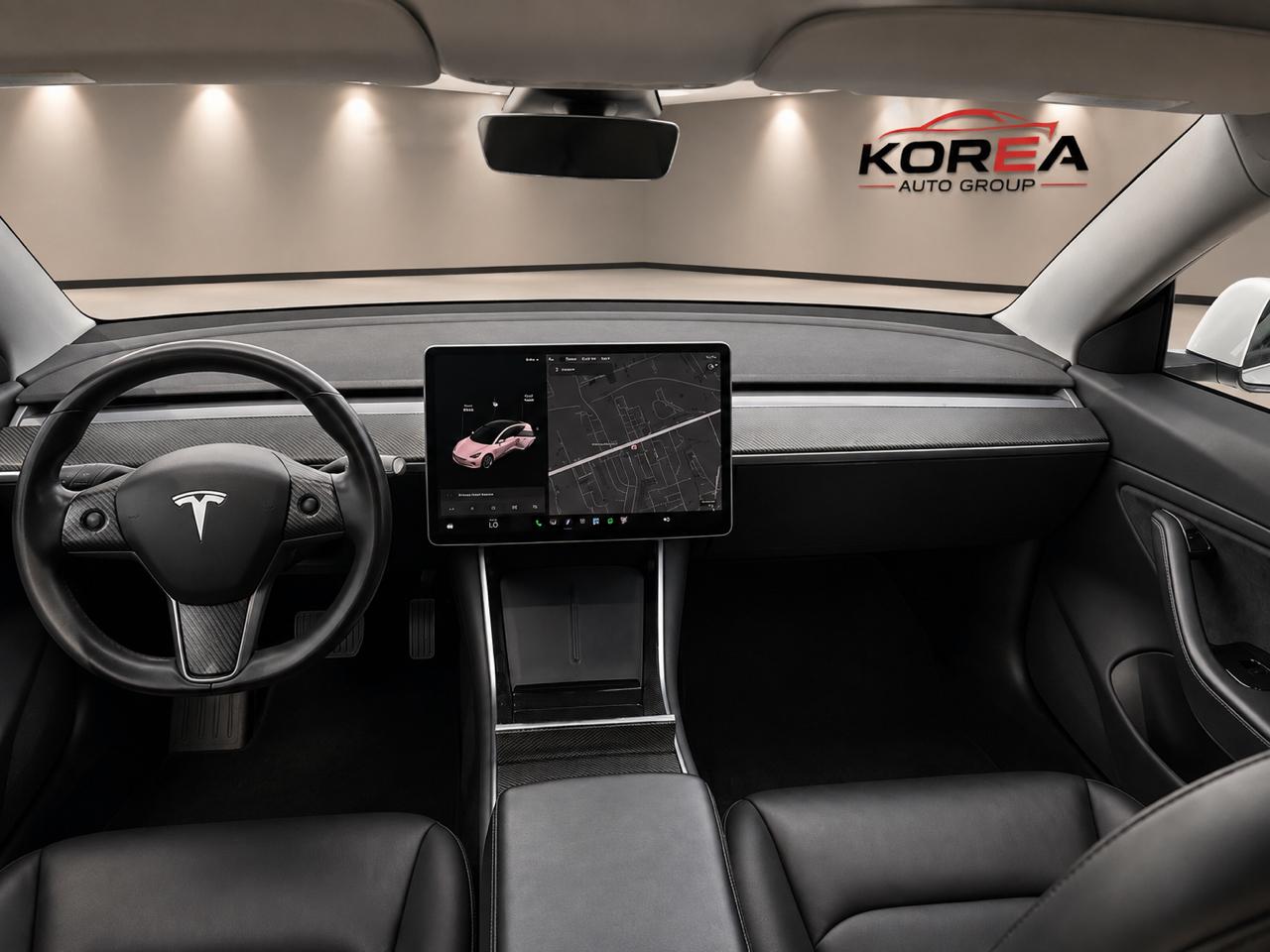 Tesla Model 3  2018