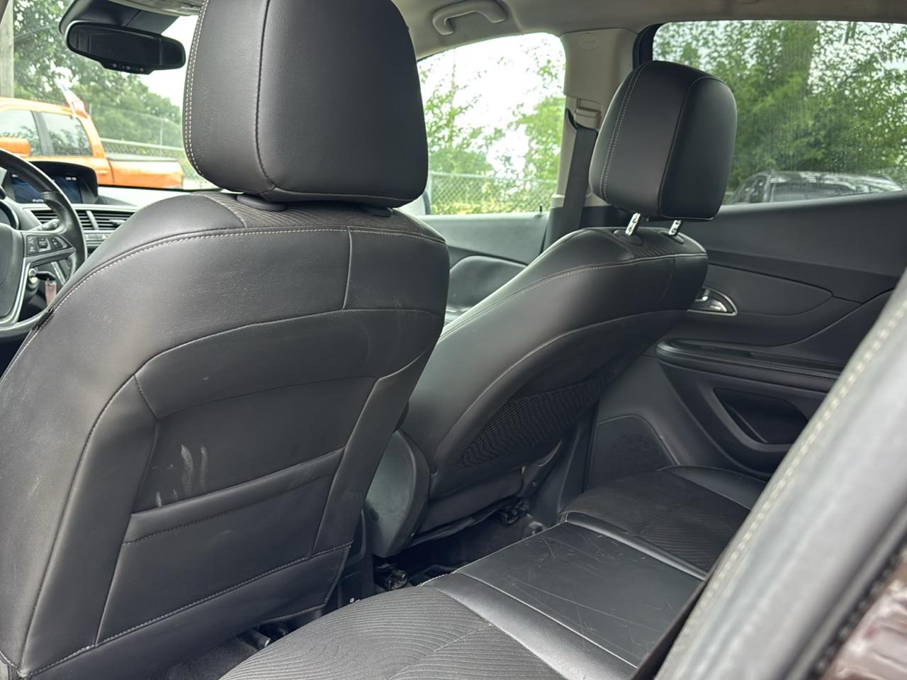 Buick Encore Convenience FWD 2014