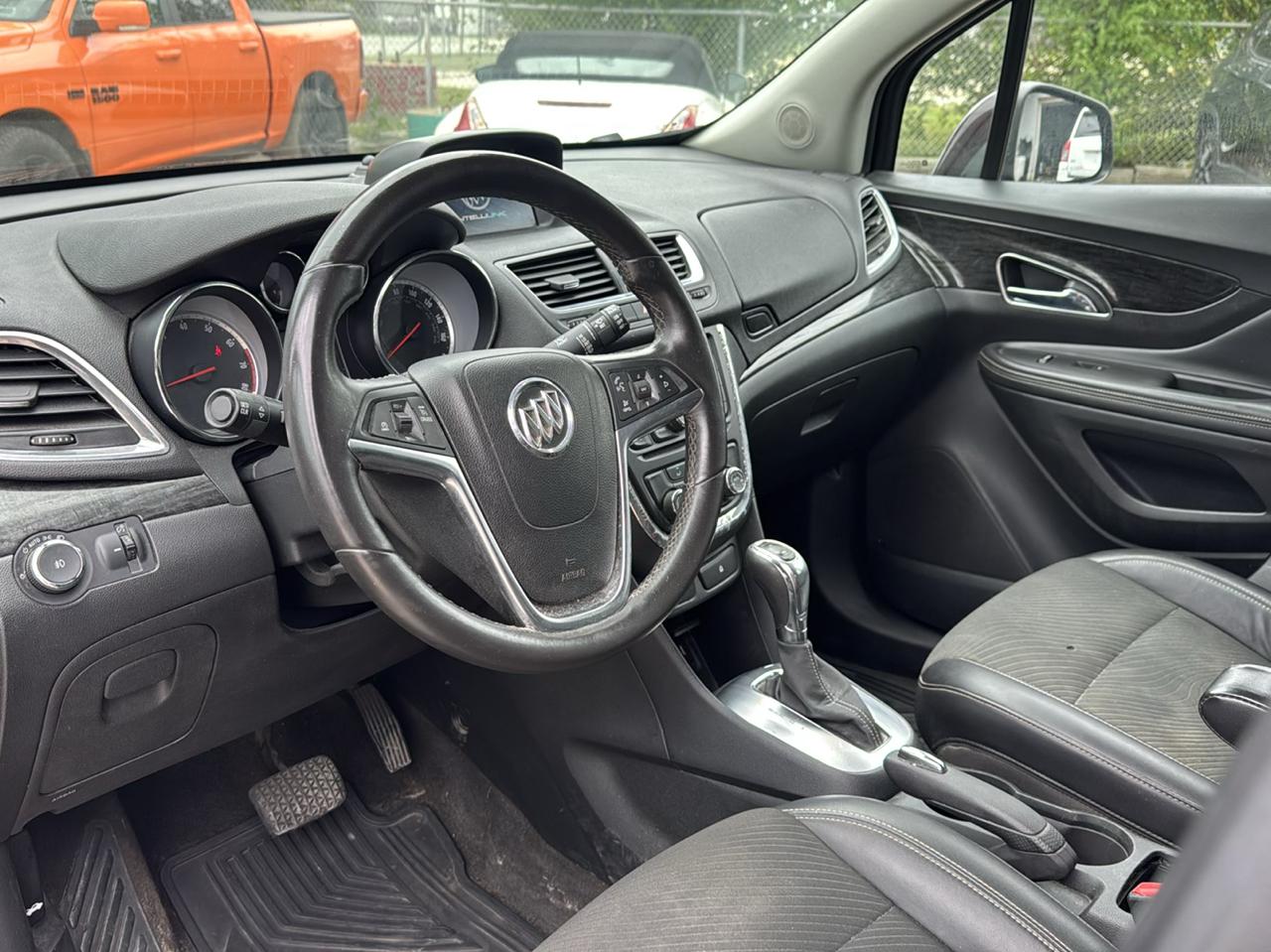 Buick Encore Convenience FWD 2014