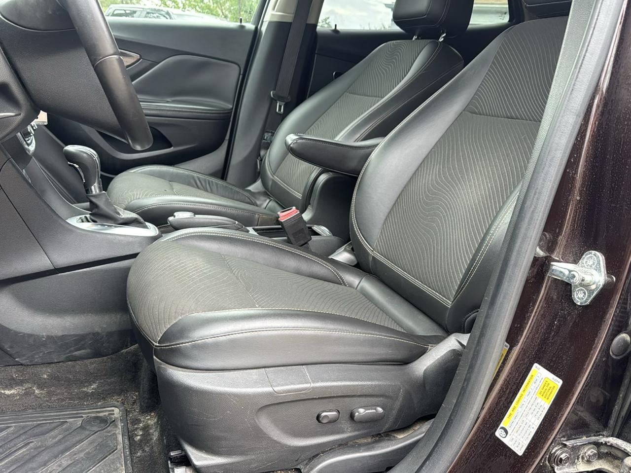 Buick Encore Convenience FWD 2014