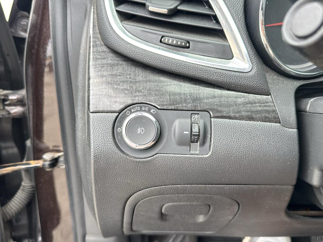 Buick Encore Convenience FWD 2014