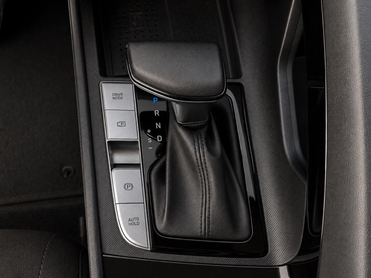 Hyundai Elantra SEL 2022