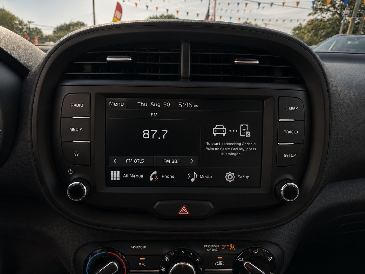 Kia Soul LX CVT 2022