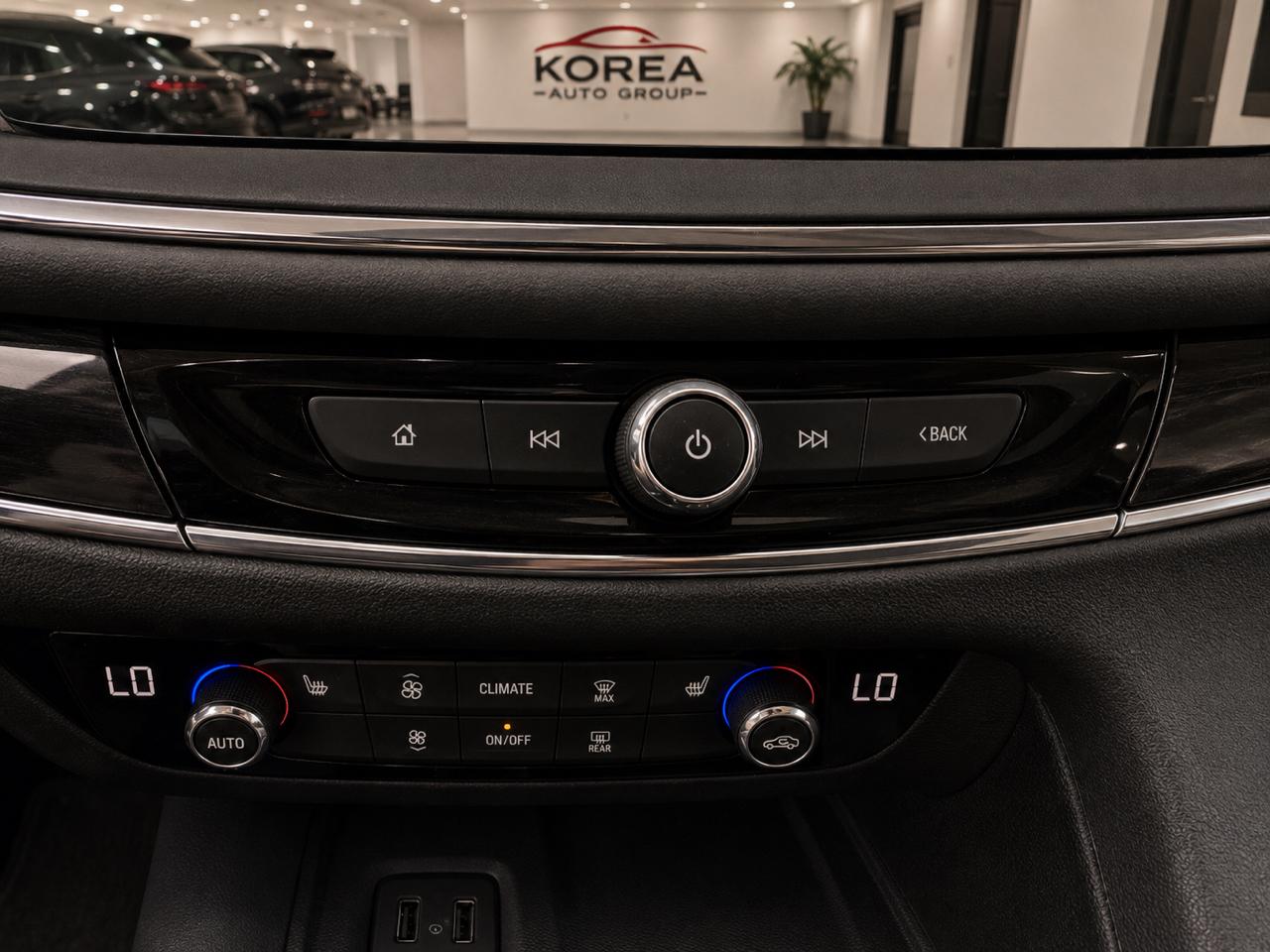 Buick Enclave Essence FWD 2019
